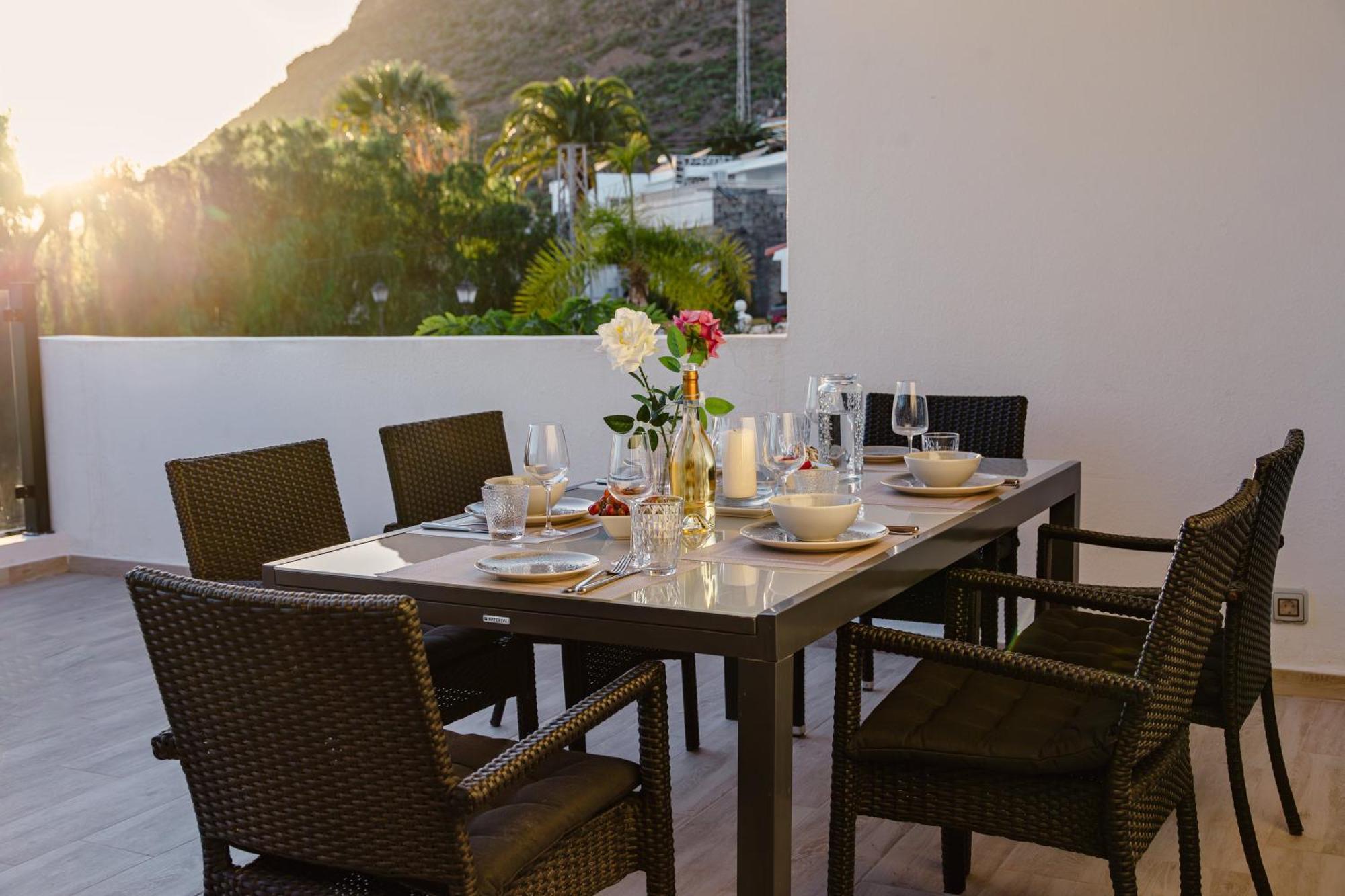Villa La Blanca Arona  Exterior photo