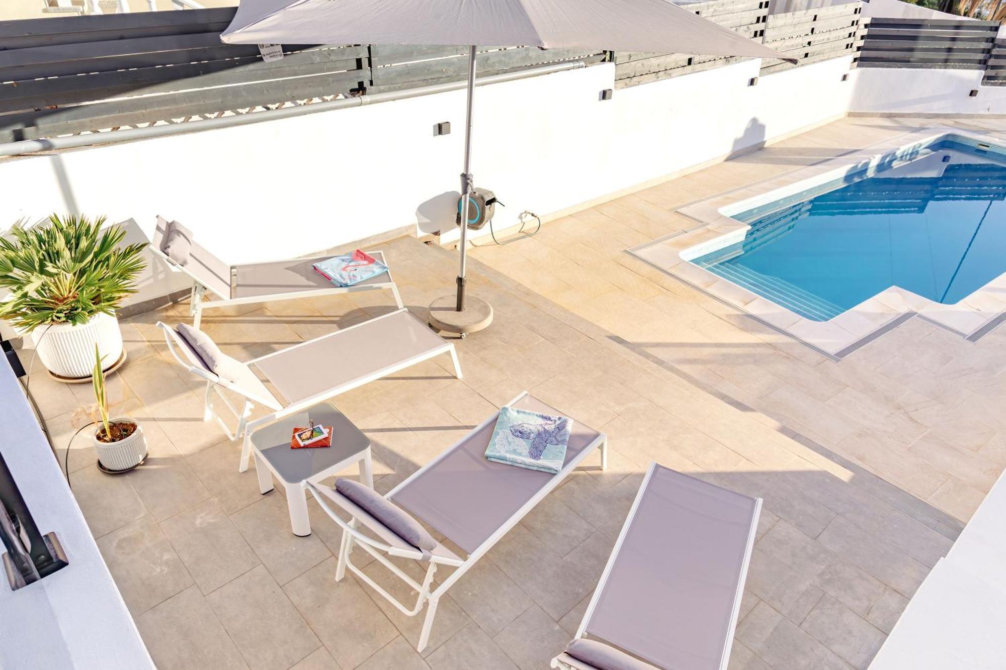 Villa La Blanca Arona  Exterior photo